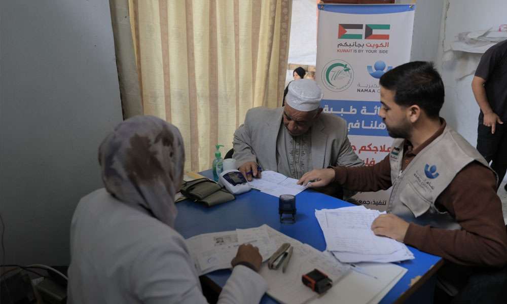 جمعية نماء الخيرية الكويتية تعلن تقديم أدوية علاجية لعدد من المرضى والمصابين شمال قطاع غزة جمعية نماء الخيرية الكويتية تعلن تقديم أدوية علاجية لعدد من المرضى والمصابين شمال قطاع غزة