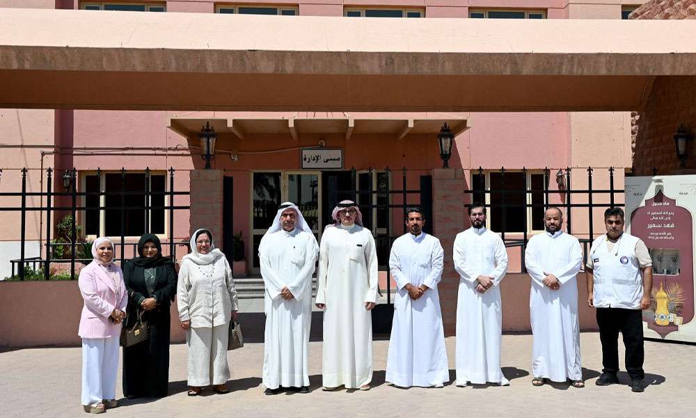 الهلال الأحمر ندعم الجهود والمبادرات الإنسانية التطوعية في المناسبات الدينية والوطنية الهلال الأحمر ندعم الجهود والمبادرات الإنسانية التطوعية في المناسبات الدينية والوطنية