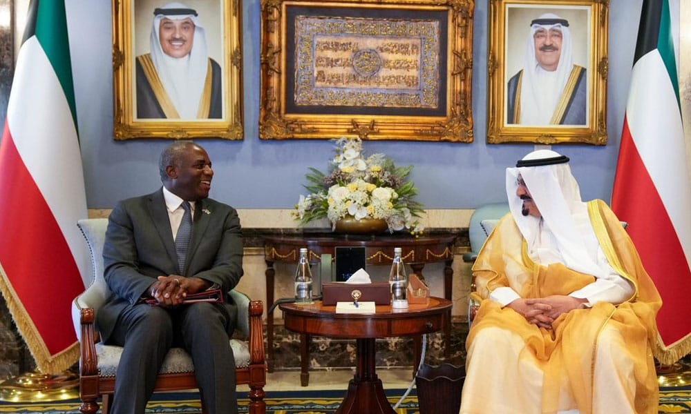 سمو رئيس مجلس الوزراء يستقبل وزير الخارجية وشؤون الكومنولث والتنمية في المملكة المتحدة