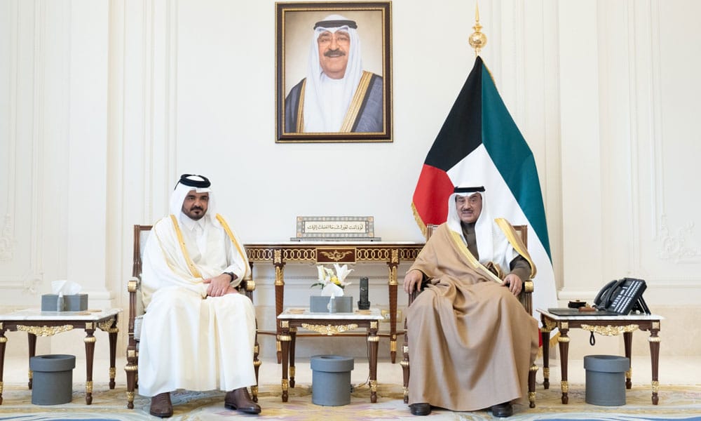 سمو ولي العهد يستقبل رئيس المجلس الأولمبي الآسيوي رئيس اللجنة الأولمبية القطرية