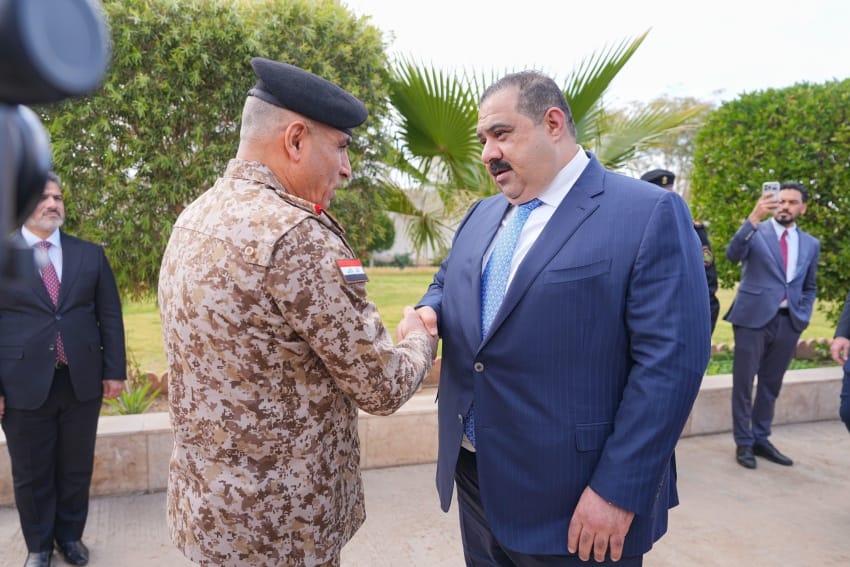 السامرائي يزور قيادة عمليات الأنبار ويؤكد دعم الجهود الأمنية