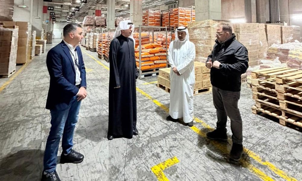 وزير “التجارة” يتفقد شركات الدواجن ويؤكد استقرار الإمدادات وانسيابية العمل