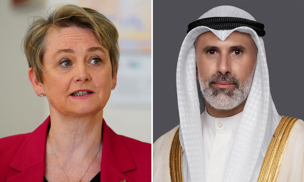 وزير الخارجية يبحث هاتفيا مع وزيرة الخارجية في المملكة المتحدة التصعيد العسكري في المنطقة